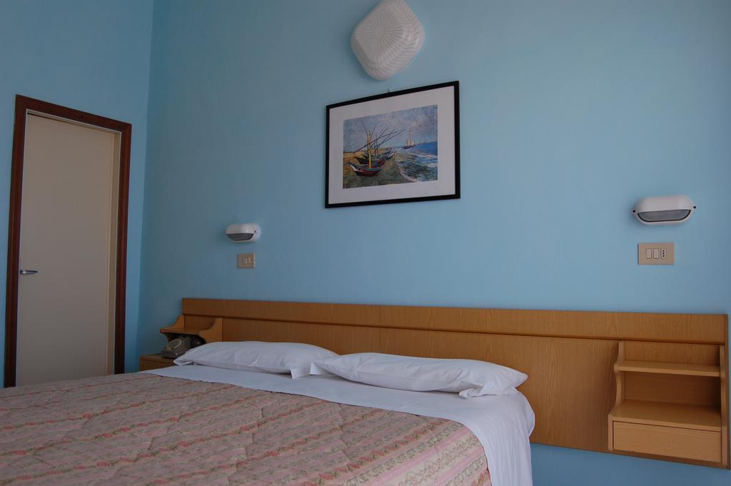Hotel Vittoria Chianciano Terme Exteriör bild