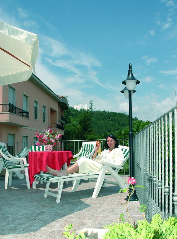Hotel Vittoria Chianciano Terme Exteriör bild