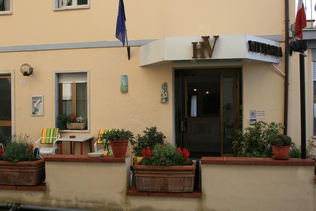 Hotel Vittoria Chianciano Terme Exteriör bild